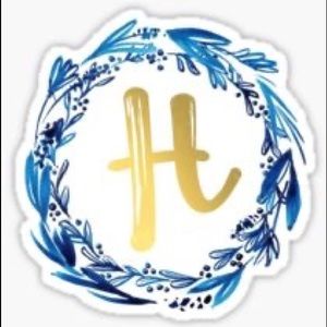 Meet your Posher, Holly